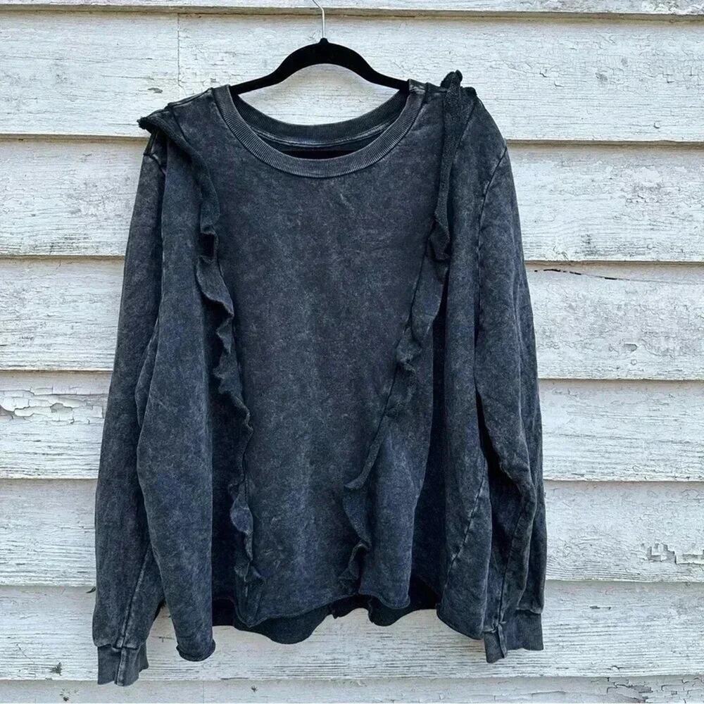 RESCENT RIVE Acid washed gray sweatshirt with ruffles - SIZE 4
